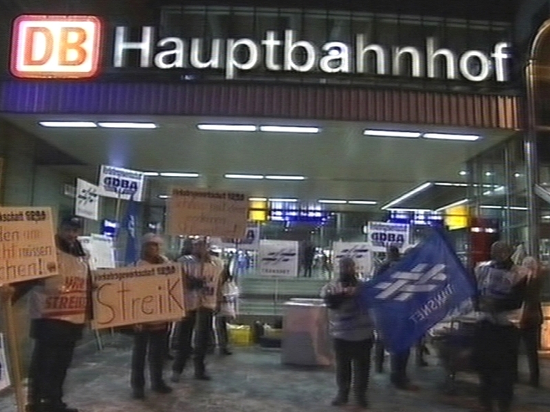 German rail service hit by strikes