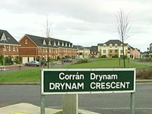 Drynam Hall - Properties suffered cracks