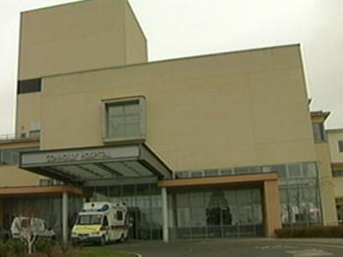 Connolly Hospital Blanchardstown - Man treated after sword attack