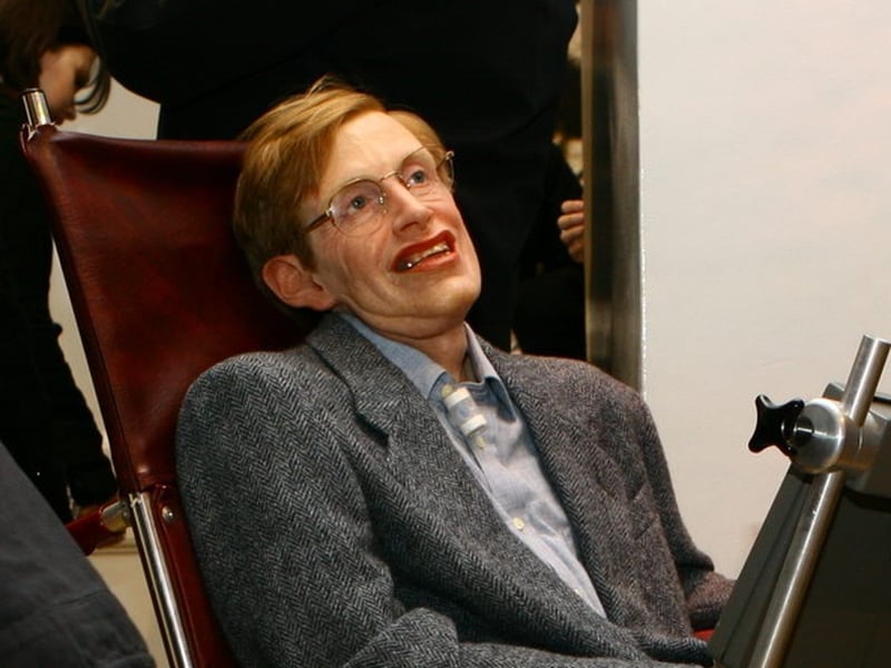 Physicist Stephen Hawking Very Ill 3663