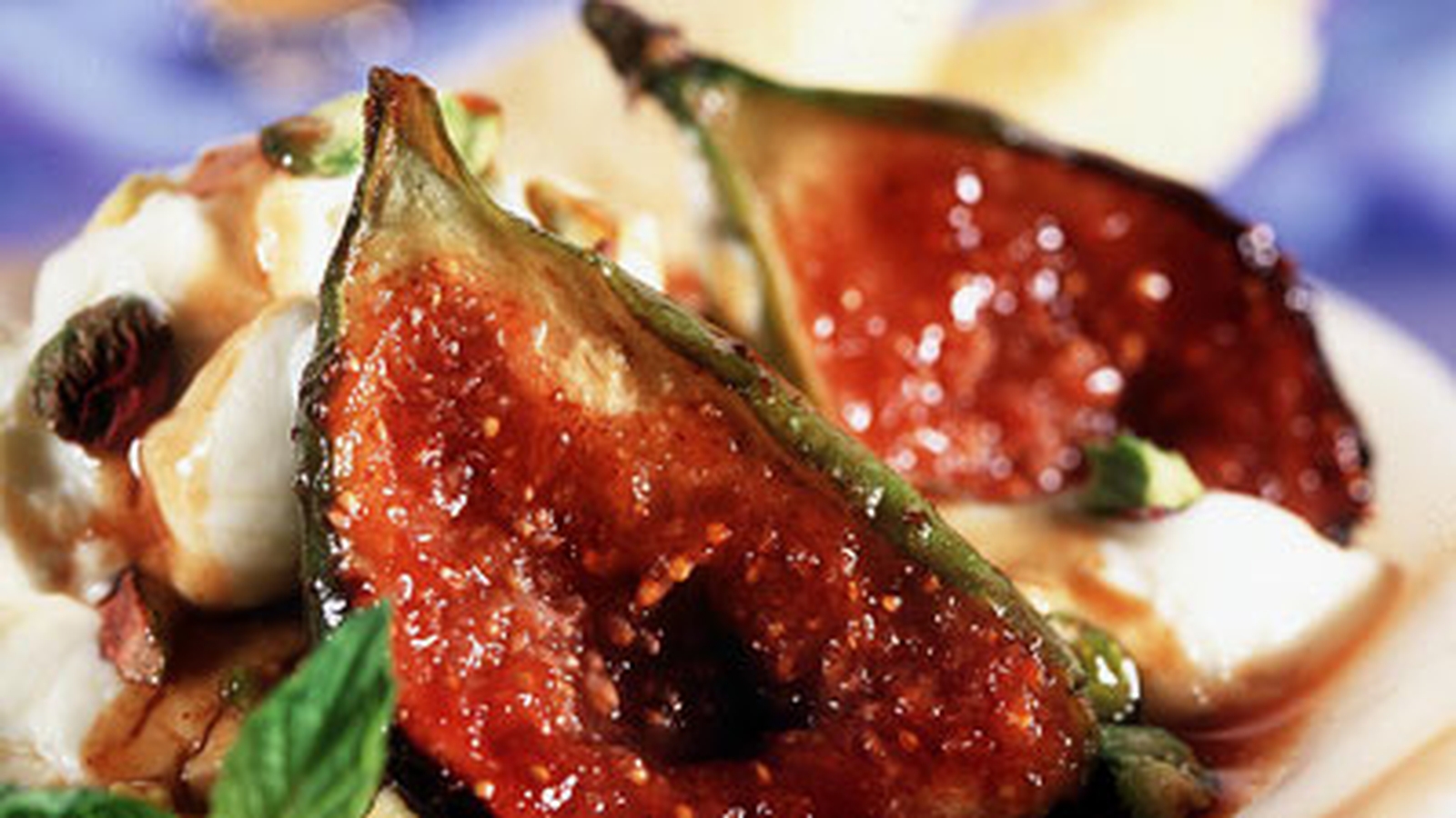 Black Figs with Buffalo Mozzarella and Prosciutto Ham