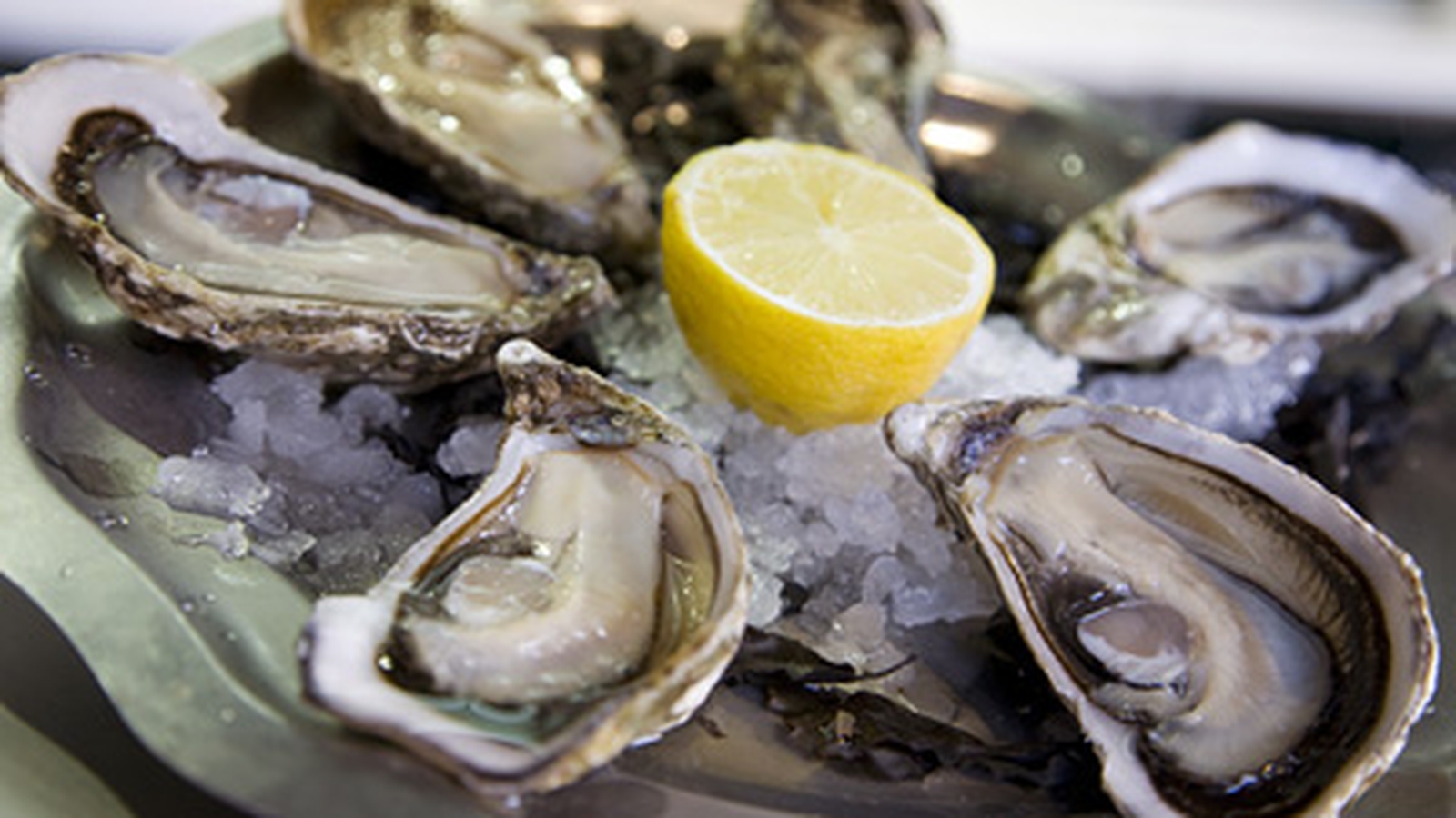 Carlingford Oysters with Tomatoes, Sea Asparagus and Horseradish Aioli