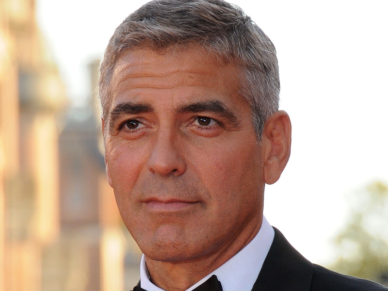 Clooney to play contract killer