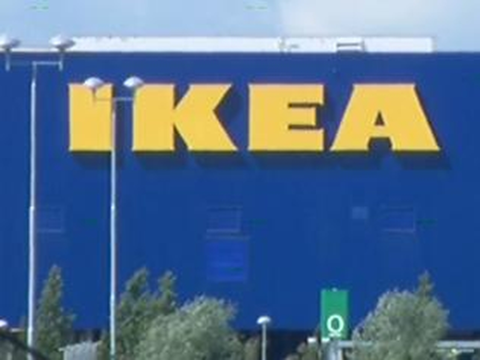 Sweden's Ikea posts record earnings