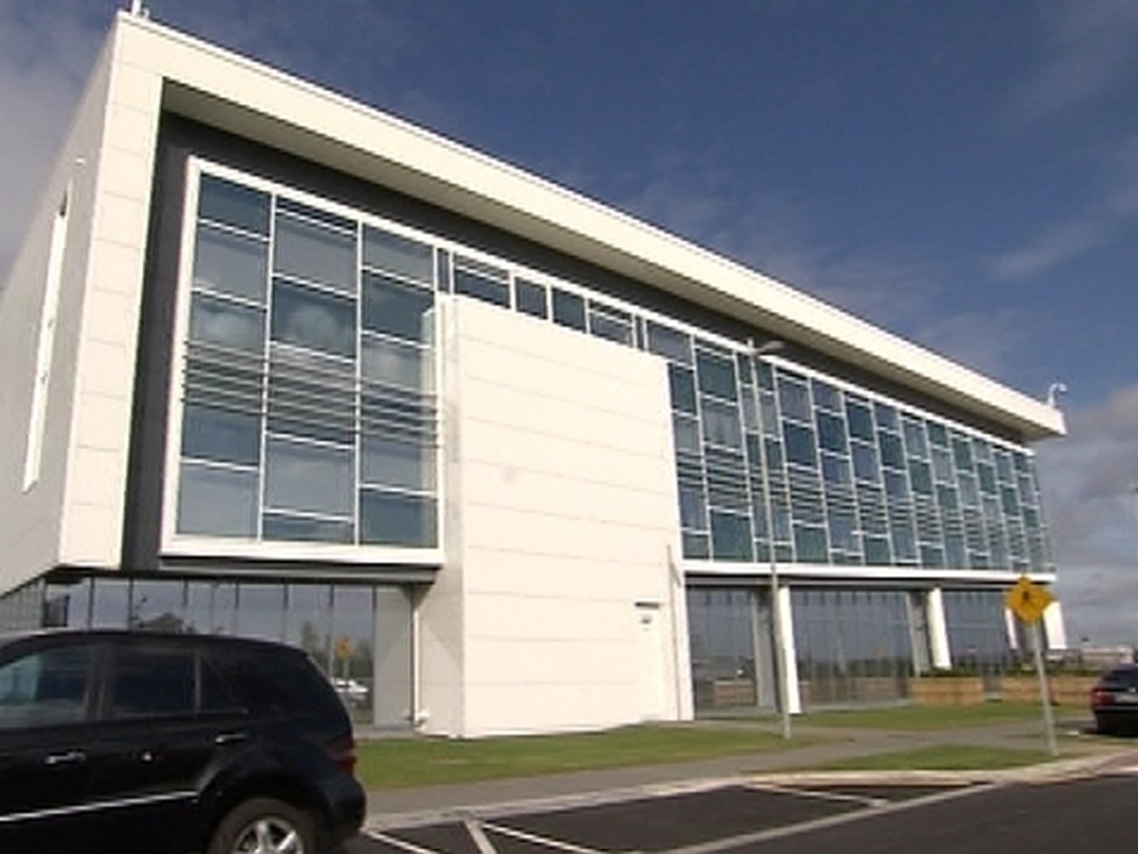 Microsoft opens Dublin data centre