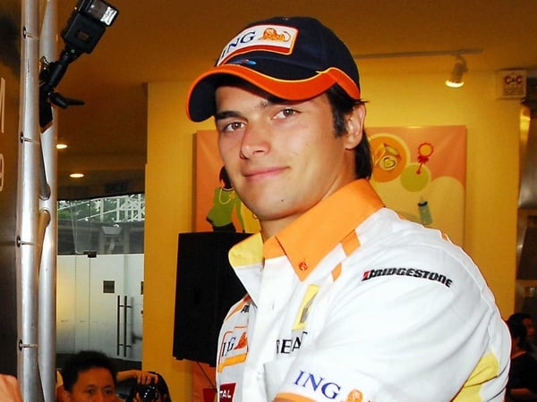 Piquet to test NASCAR