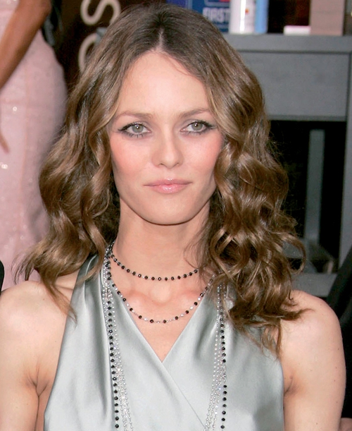 Vanessa Paradis: new face of Chanel Coco Cocoon