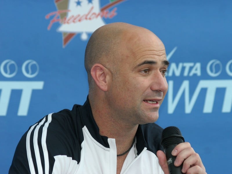 Agassi Admits Drugs Use 0773