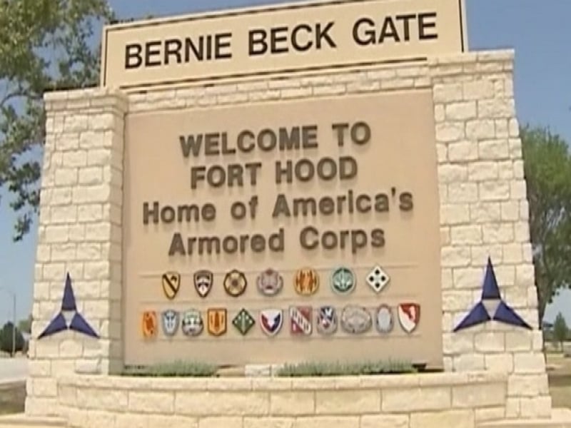 12 shot dead at Texas army base