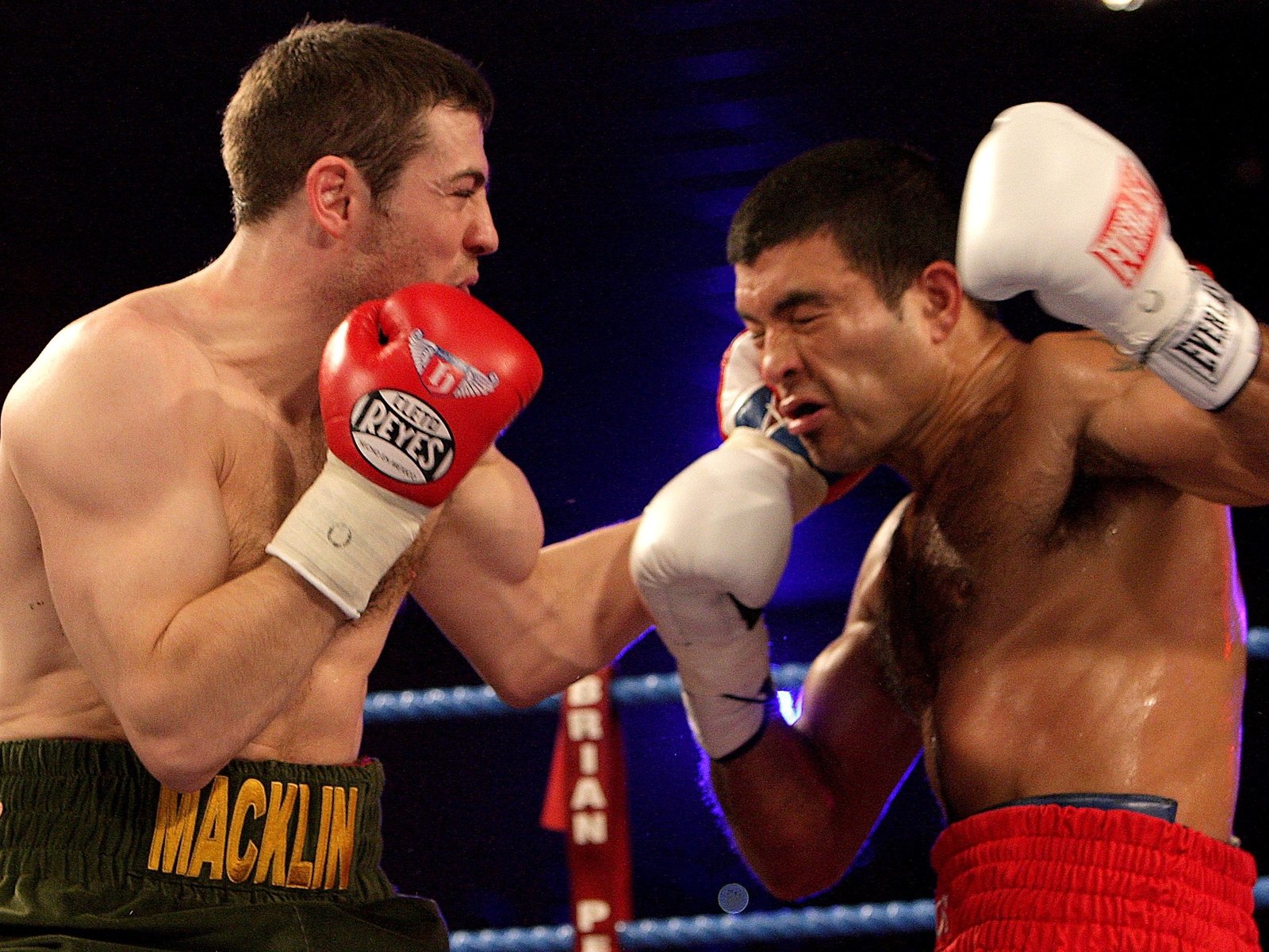 Macklin earns points victory