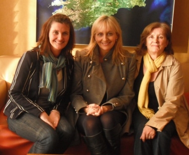 Miriam O'Callaghan with Anna Nolan and her mother Eileen Regan