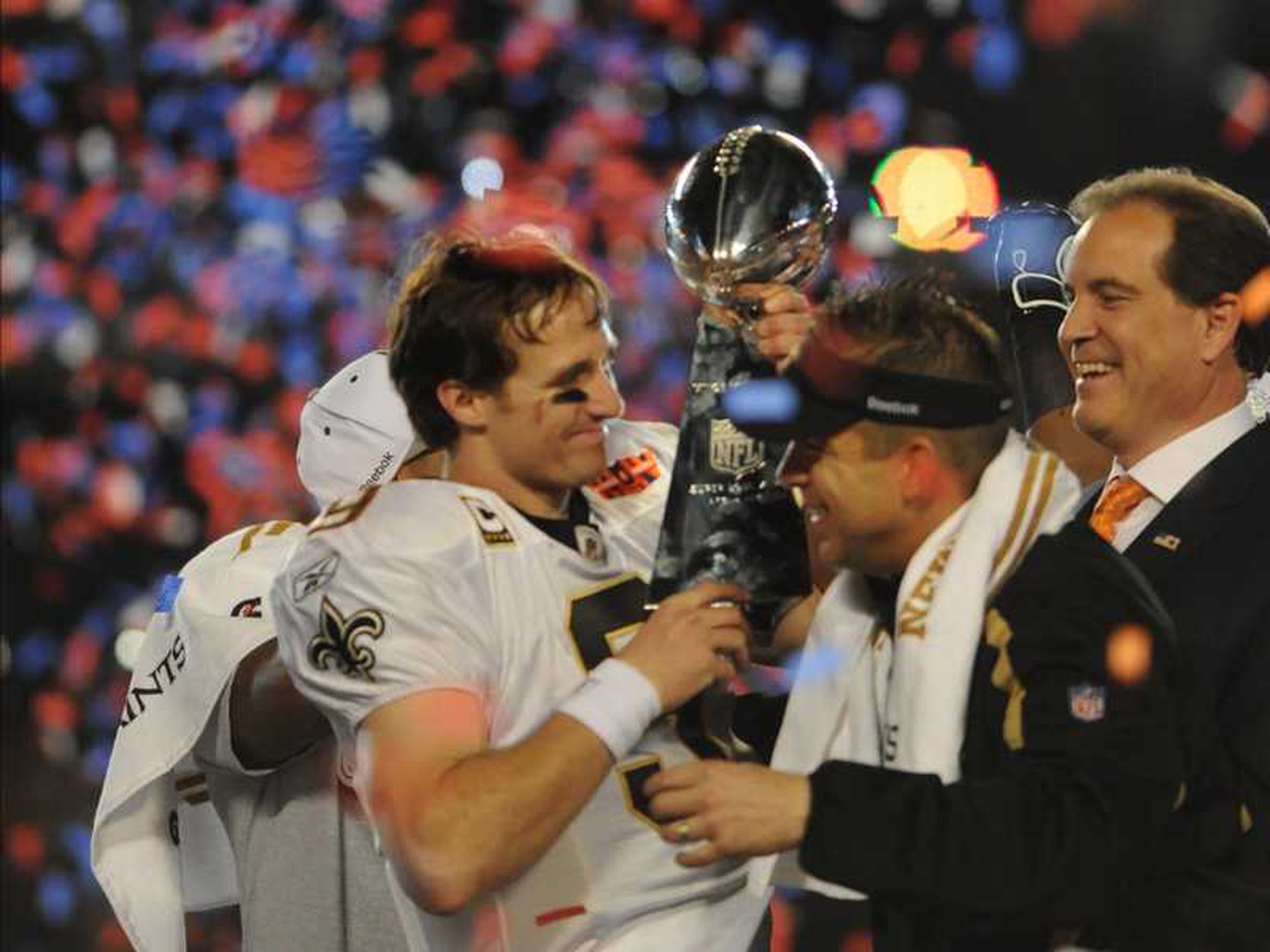 Saints Win Super Bowl, 31-17, Over Colts