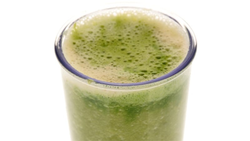 Healthy Green Smoothie with Seaweed