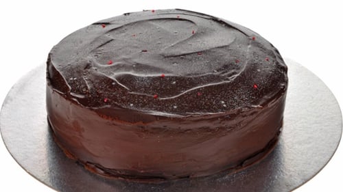 Indulge in a guilt-free indulgence: this chocolate cake is butter-free