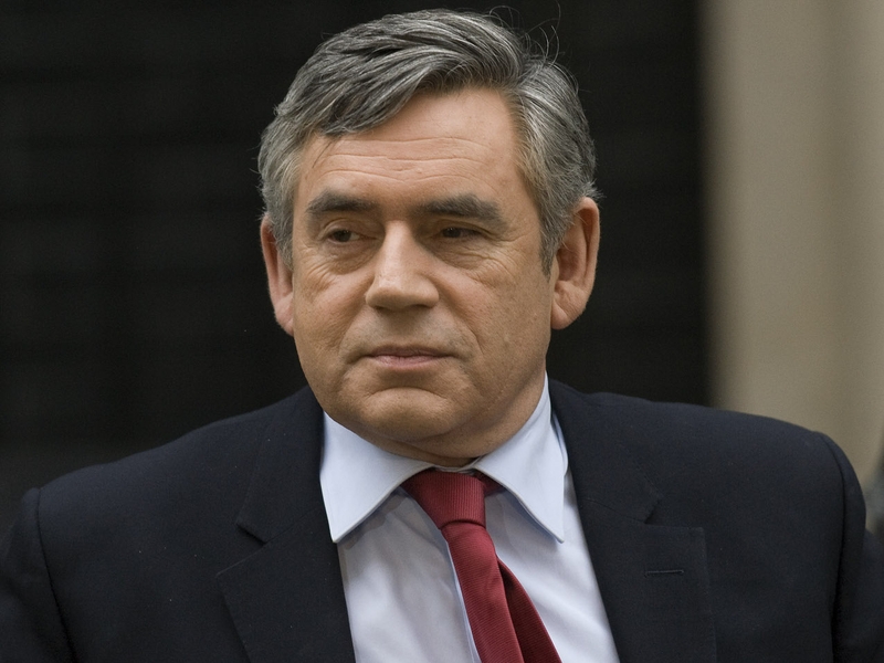 Gordon Brown to stand down as Labour leader