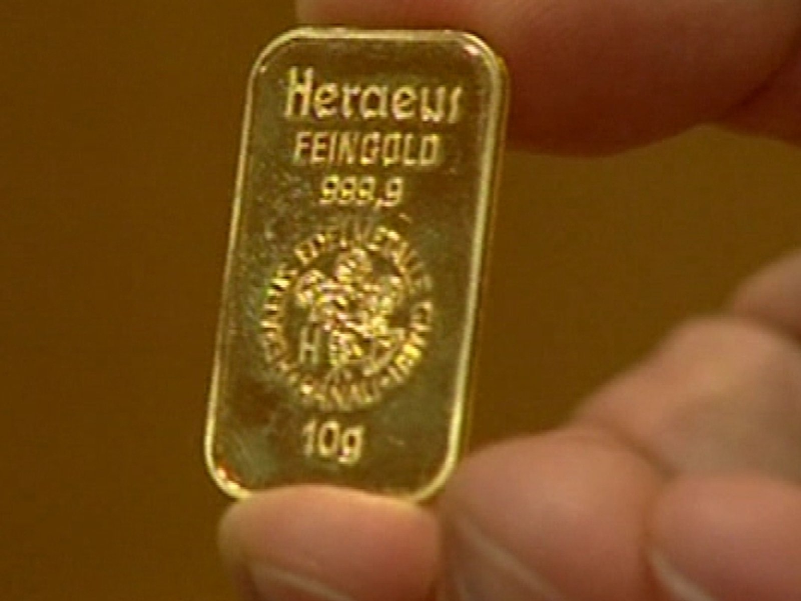 Gold Vending Machine Comes To Abu Dhabi Hotel