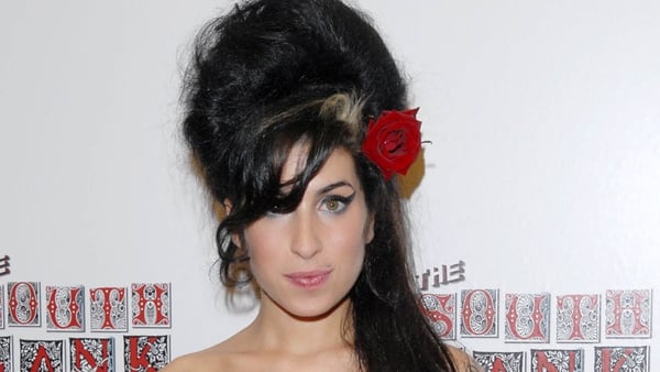 Sadly, Amy Winehouse only got to perform at the Grammys via via satellite from London