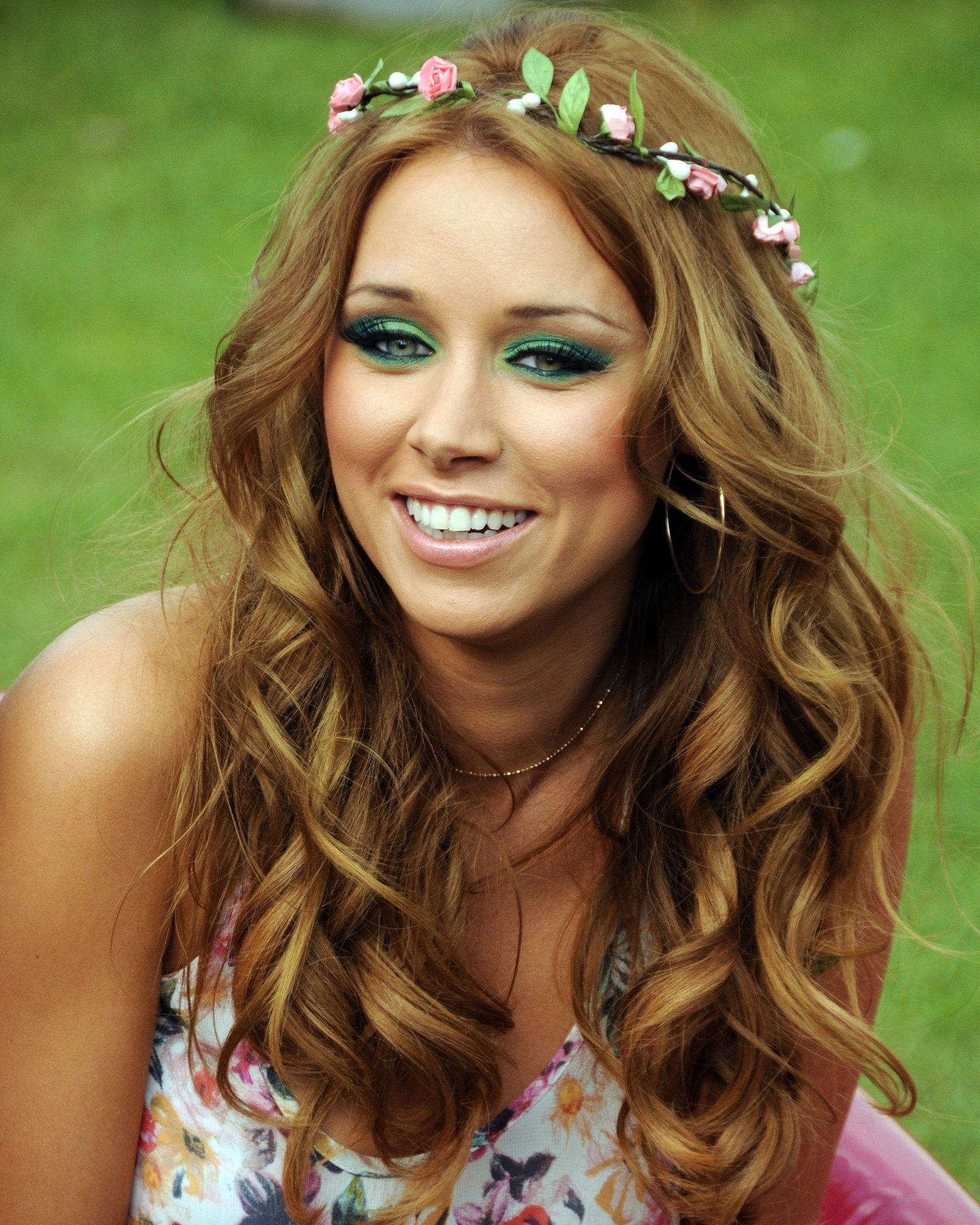 Una Healy