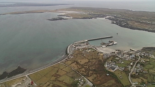 Residents of Inis Mór hit by price hike to travel to mainland