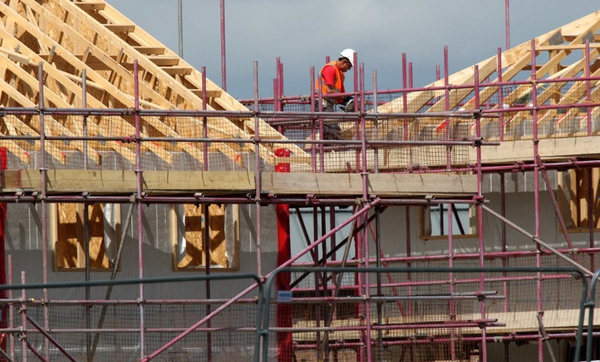 One-off houses accounted for 27.3% of all new housing units granted planning permission in Q2