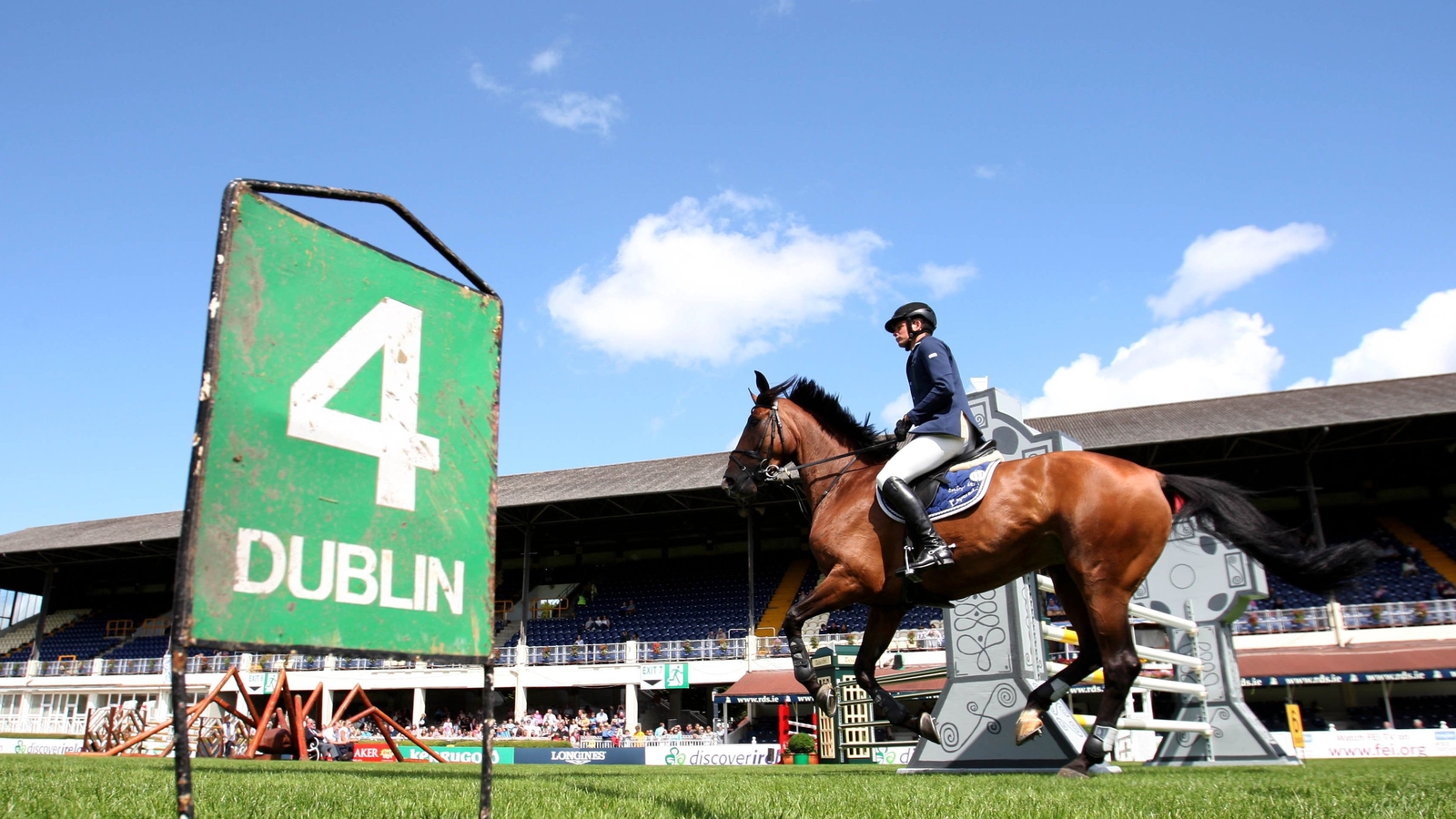 Dublin Horse Show opens at the RDS