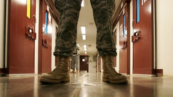 Guantanamo Bay - Barack Obama pledge to shut facility in 2009