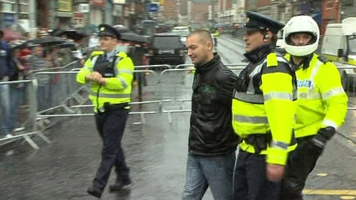 Dublin - Several arrests after scuffles on O'Connell Street
