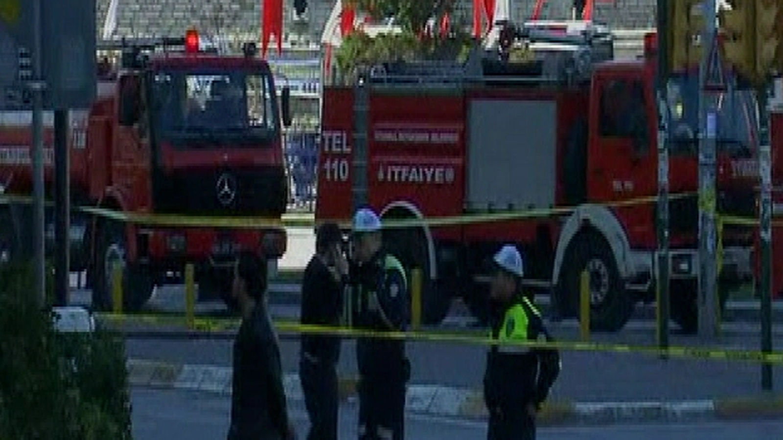 Bomb explodes in Istanbul square