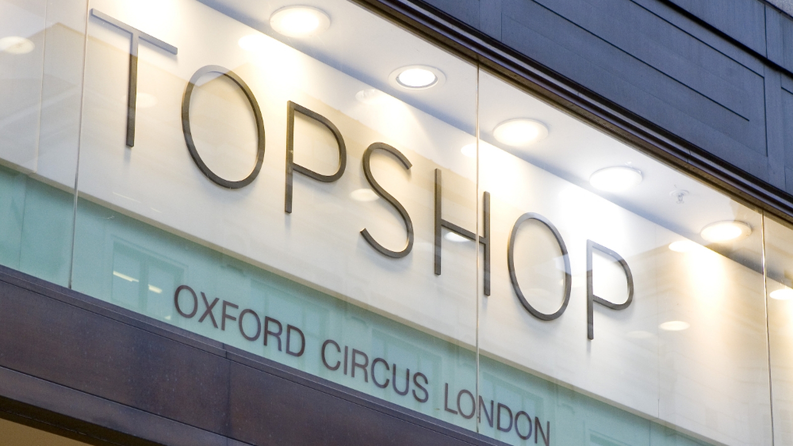 Tax protest forced in London to close