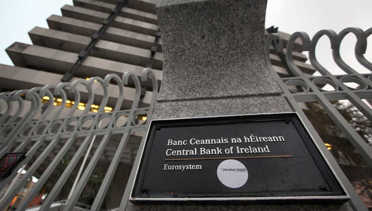 Central Bank doubles forecast for economic growth News At One RTÉ