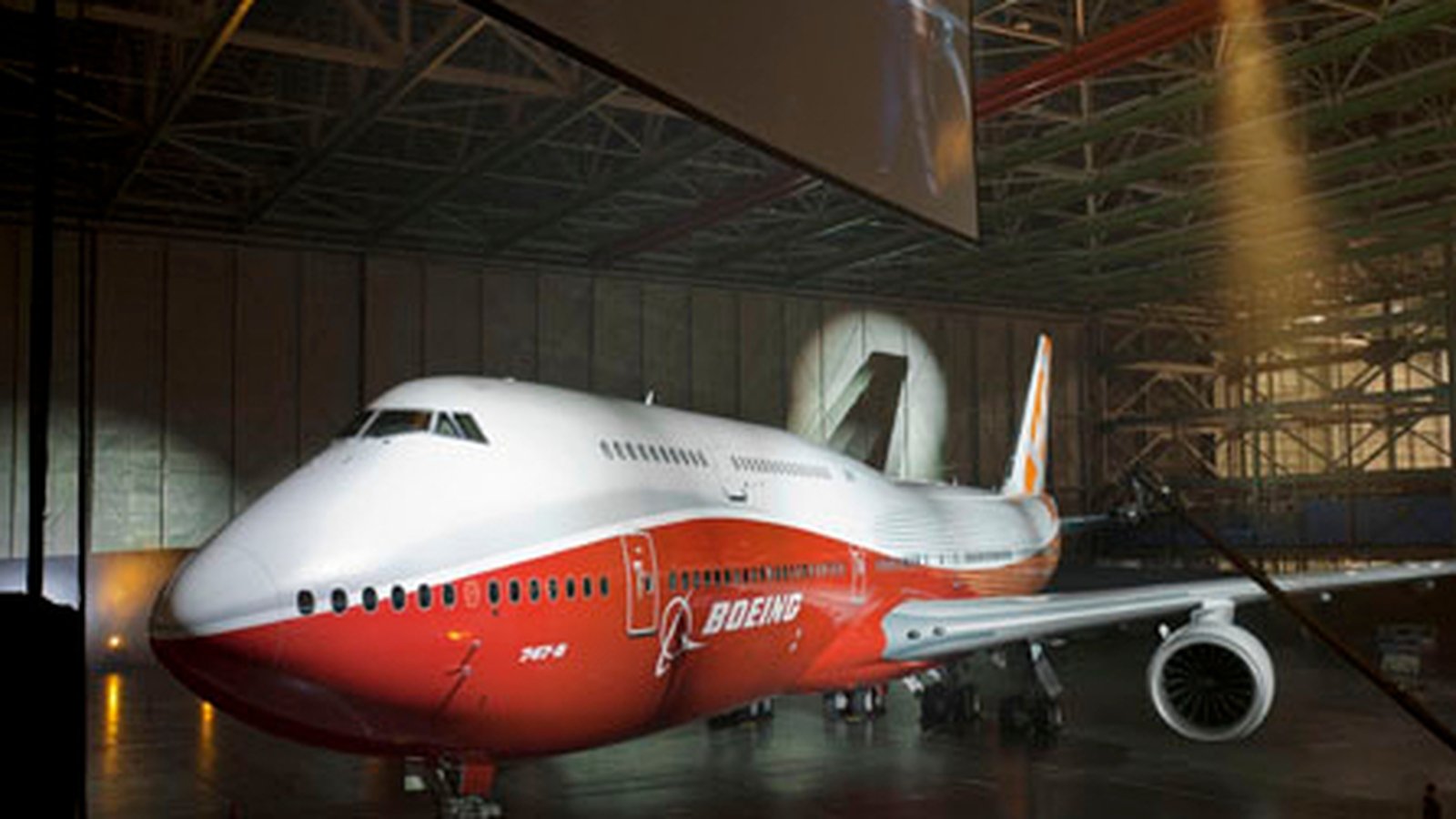 boeing-unveils-its-latest-747-jumbo-jet