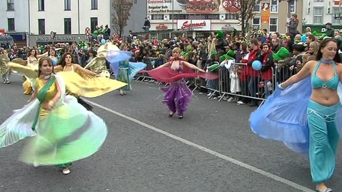Galway - Colourful parade