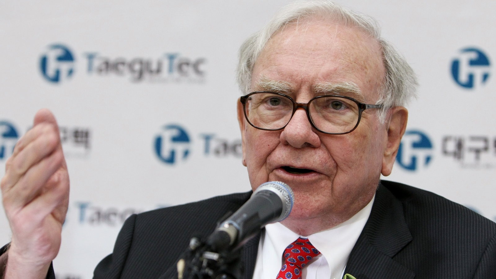 lont Offer modder Warren Buffett and Berkshire Hathaway at a glance