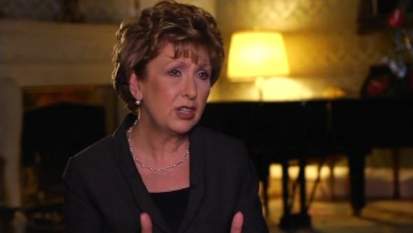 Mary McAleese - Right moment for Queen's visit