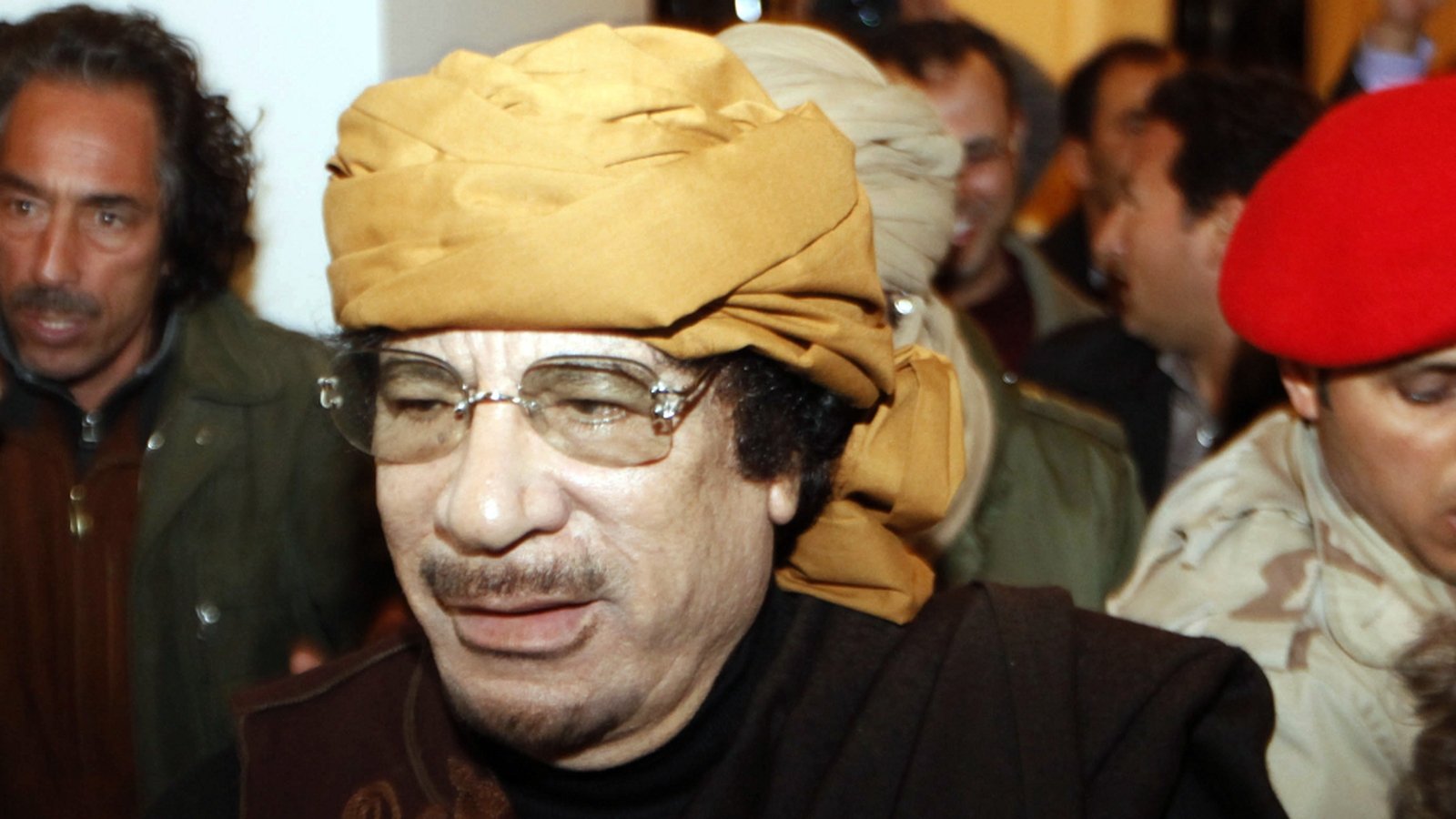 Gaddafi threatens 'martyr' attacks in Europe
