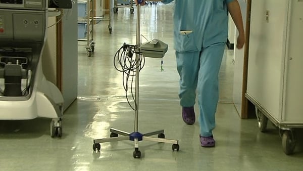 Medium-sized hospitals could be penalised by up to €350,000