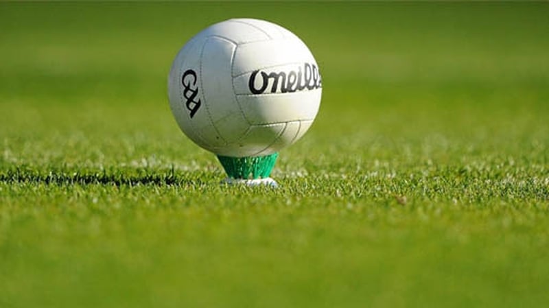 Niamh Ní Bhaoill ó Naomh Columba agus Iseult Ní Mhathúna ó Ghaeil Fhánada.