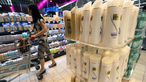 Unilever said its third quarter turnover fell by 1.6%, hurt by a 5.1% hit from foreign exchange rates