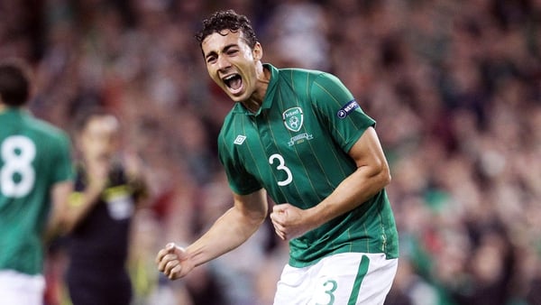 Stephen Kelly has lashed out at Ireland manager Giovanni Trapattoni