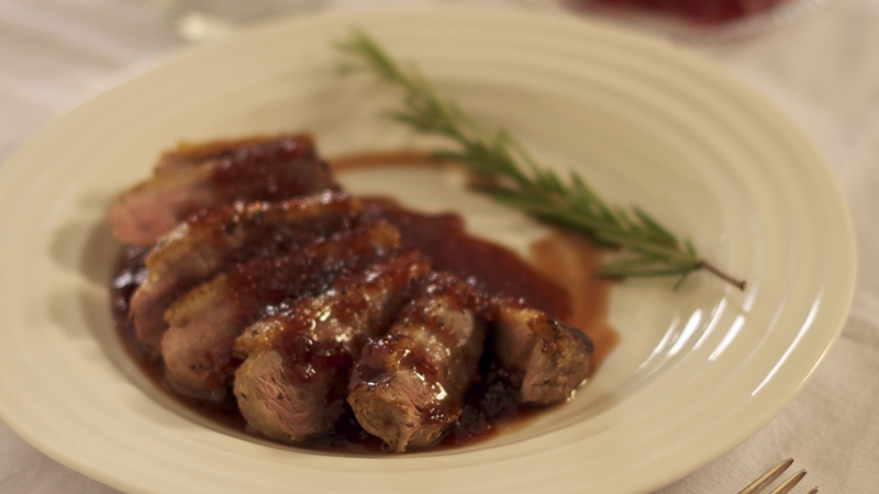 Pan-Fried Duck Breasts with Redcurrant Jelly Sauce