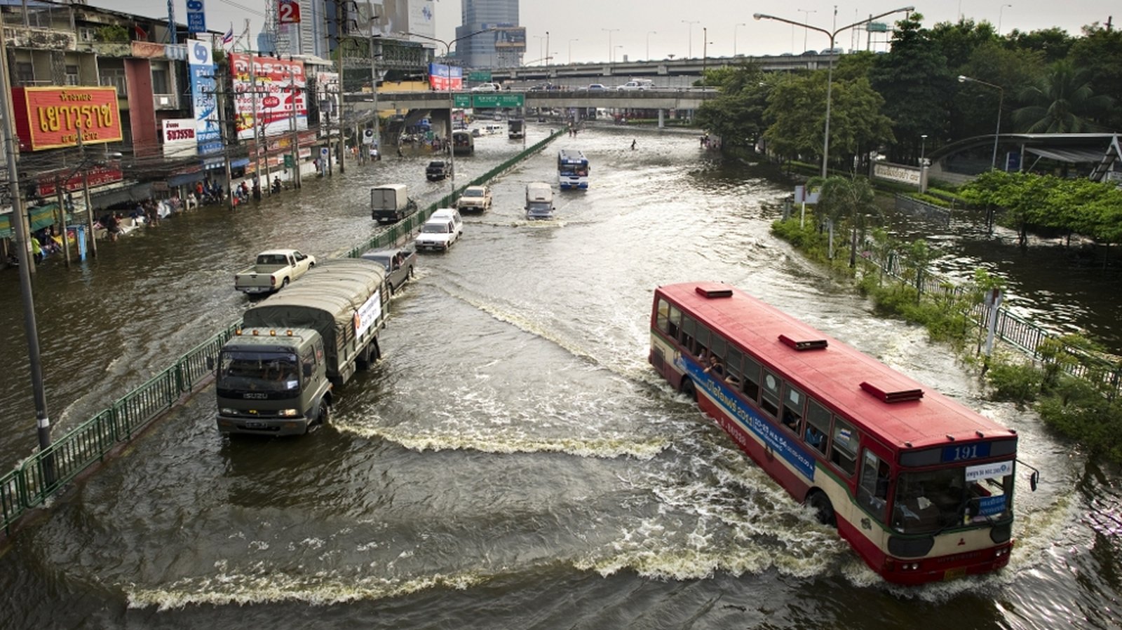 Death Toll From Thailand's Floods Hits 500