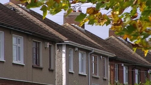 People should be allowed to continue paying their mortgage past retirement age, the report recommends