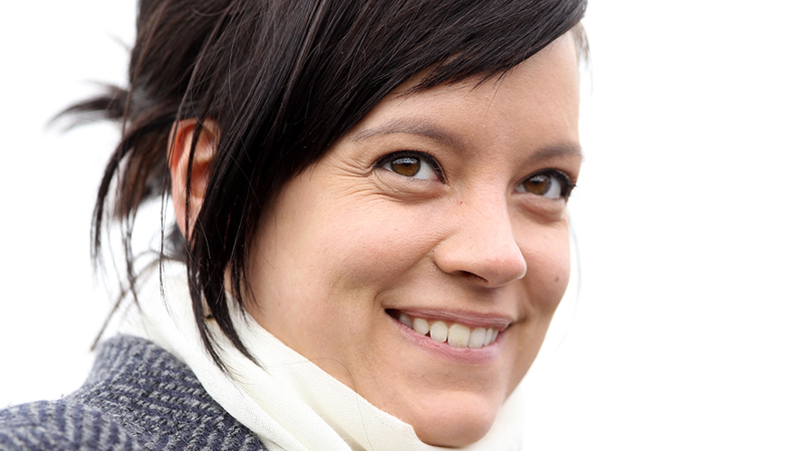 Lily allen 2020. Lily allen not fair. Lilo певица. Lily певица. Лилли аллен.