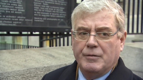 Mr Gilmore said there are no plans to extend the deadline