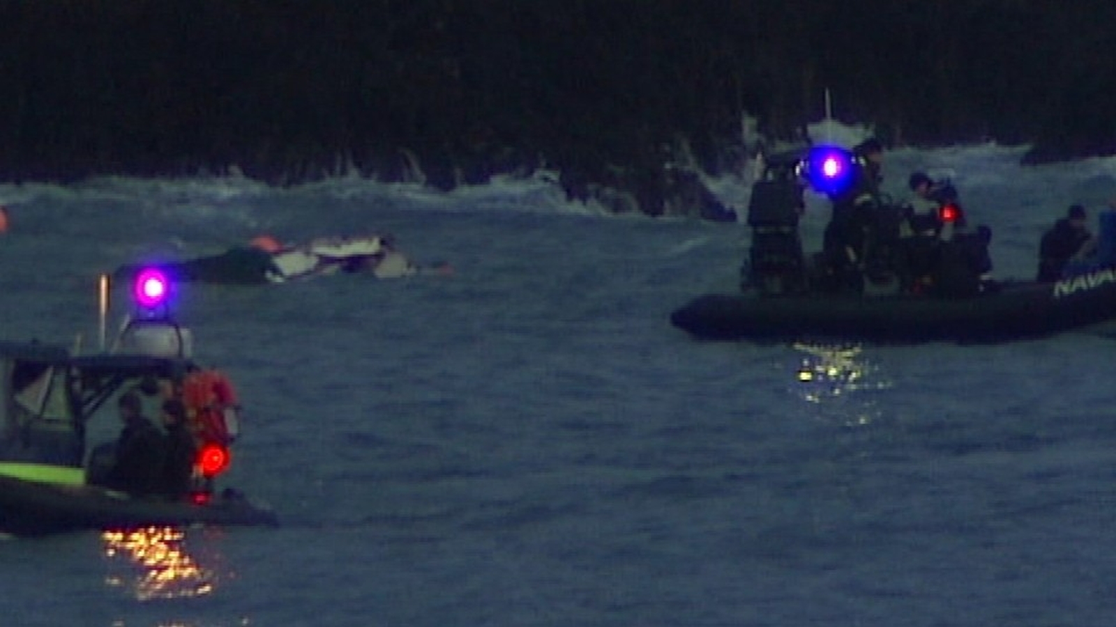 Diving suspended at Cork trawler site