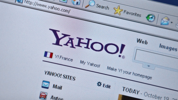 Yahoo said it expected fourth-quarter revenue of $1.16 billion-$1.20 billion