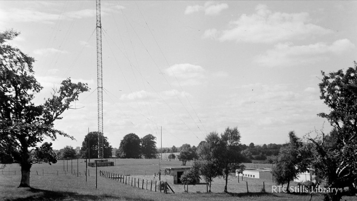 RTÉ Radio's Athlone station and transmitter (1933) © RTÉ Stills Library 1999/026