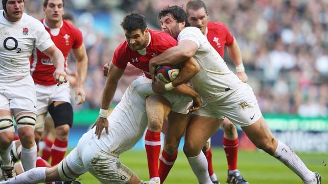 Mike Phillips power and service make him the tournament's outstanding nine.