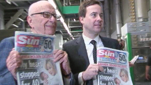 Lachlan Murdoch on hand for launch of new Sun on Sunday