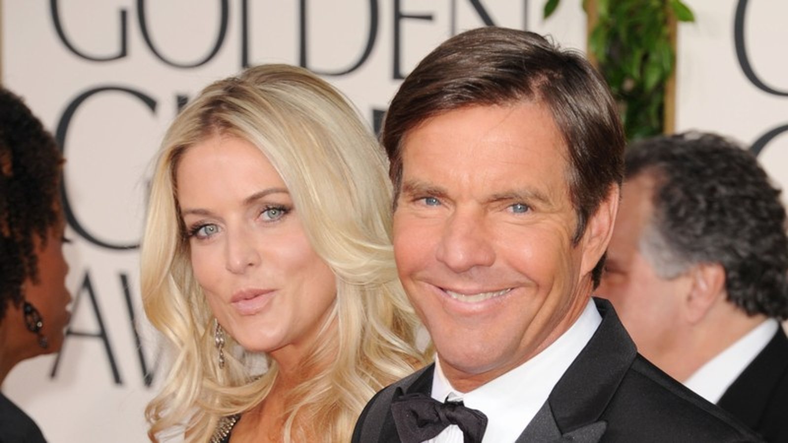 Quaid’s wife files for divorce